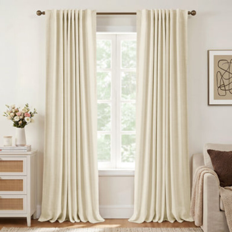 Set of 2 Graciella Insulated Blackout Curtains