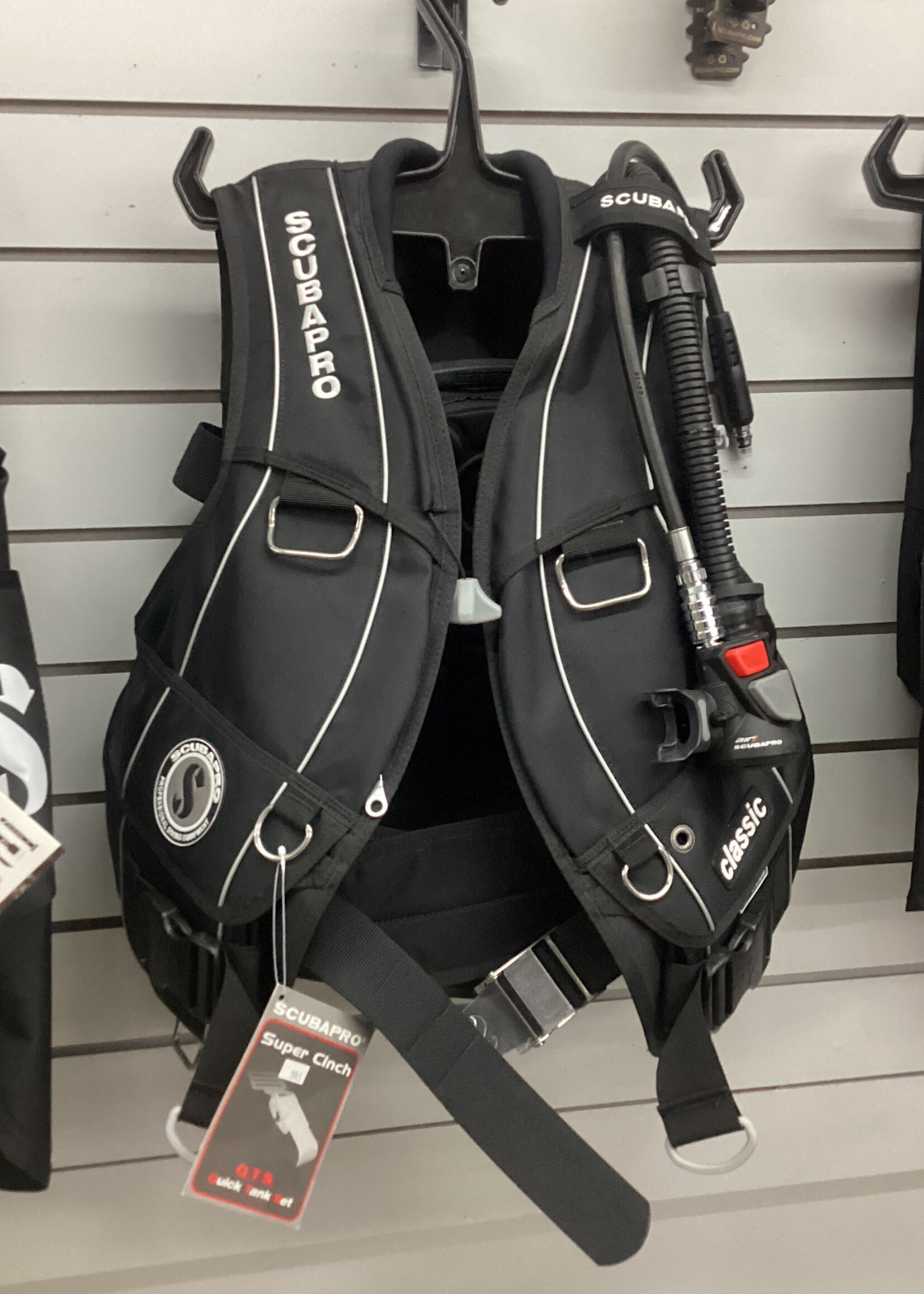 SCUBAPRO ScubaPro Classic BCD w/ Air2 Gen5 -