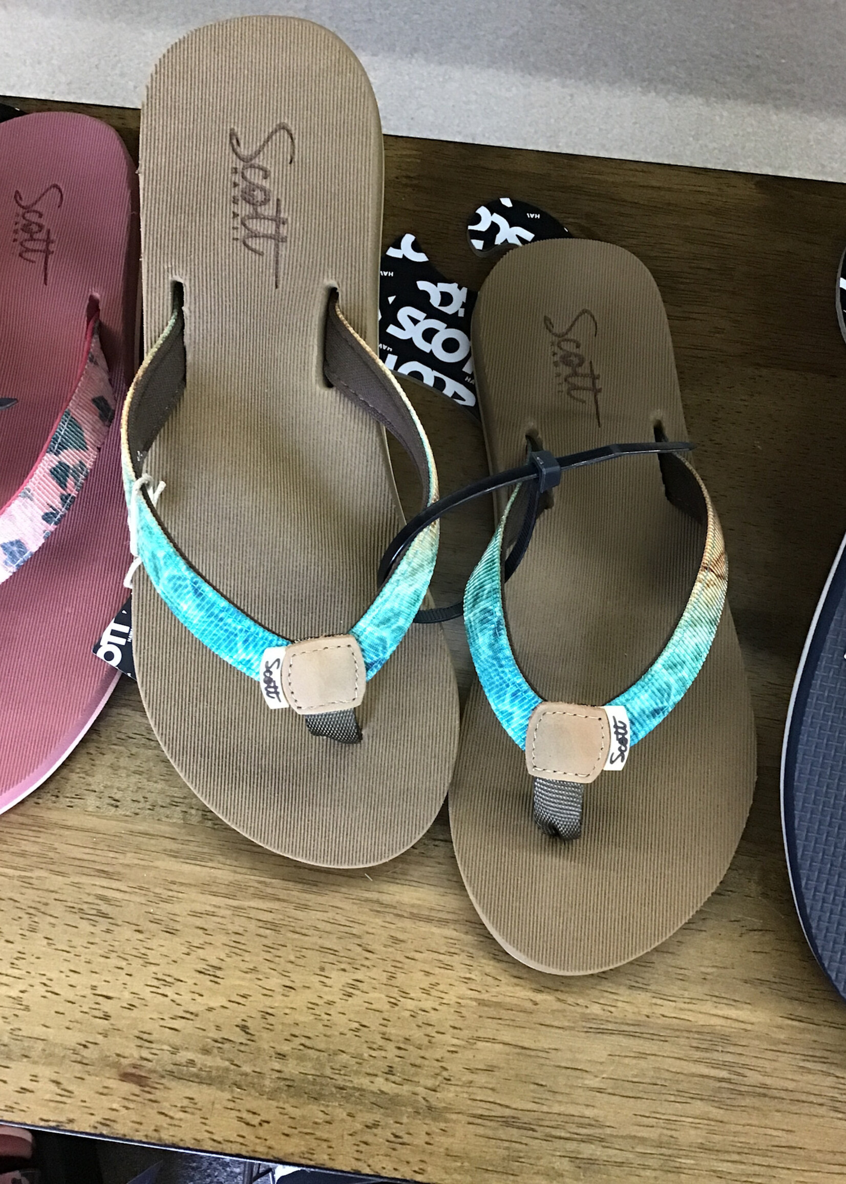 Scott Hawaii Scott Hawaii Sandals -