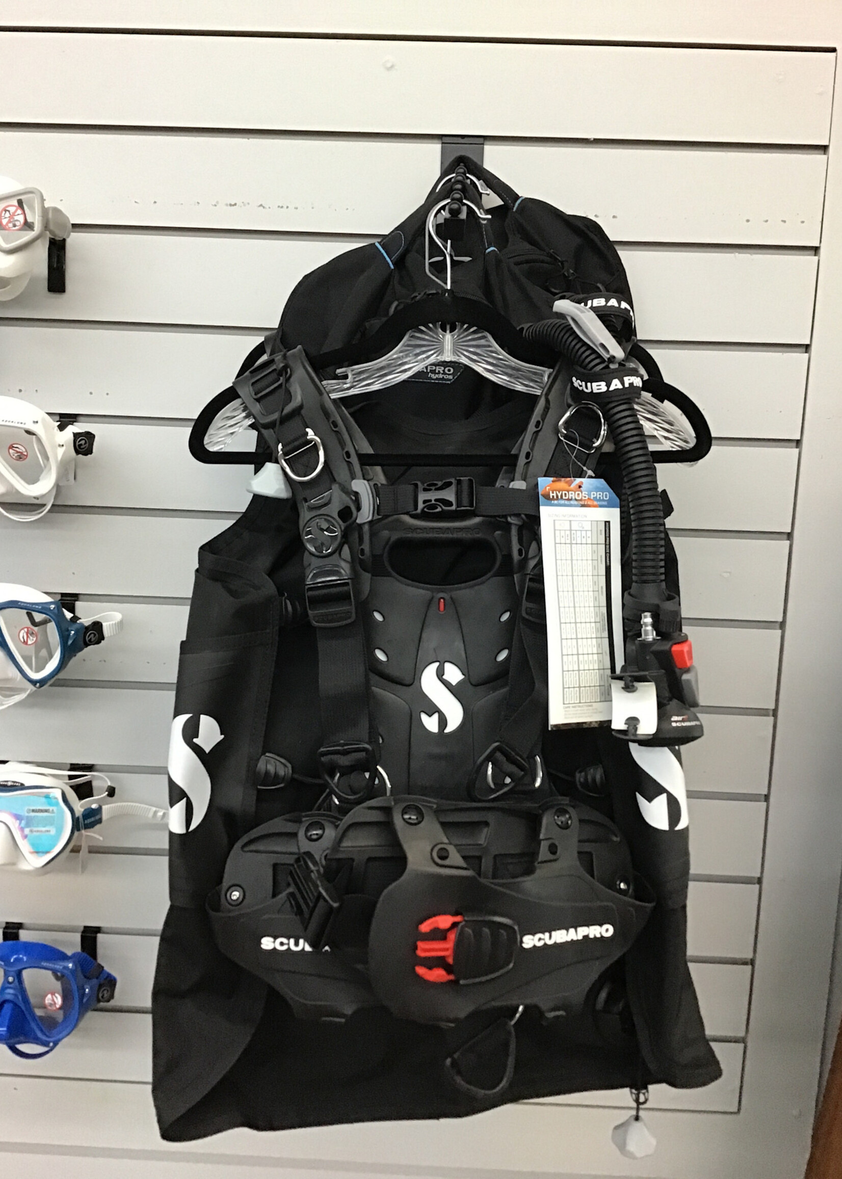 SCUBAPRO ScubaPro Hydros Pro BCD w/ Air2 -