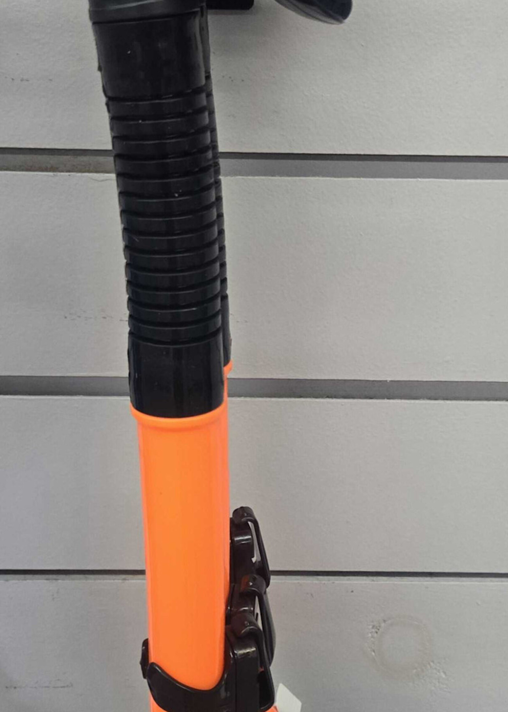 SCUBAPRO ScubaPro Escape Semi-Dry Snorkel -