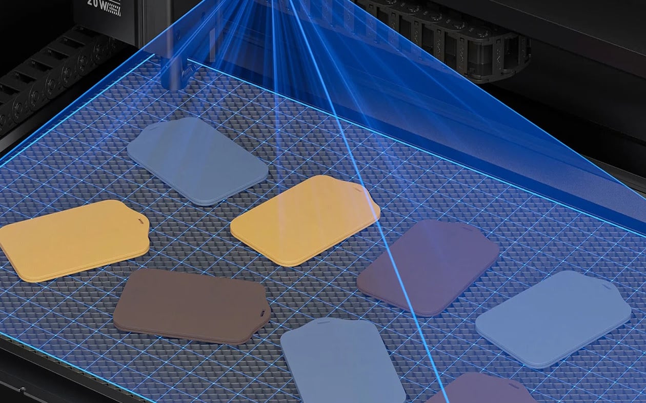 Top down view of the honeycomb showing the camera covers the entire work area.