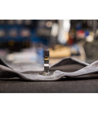 700c SV Tube