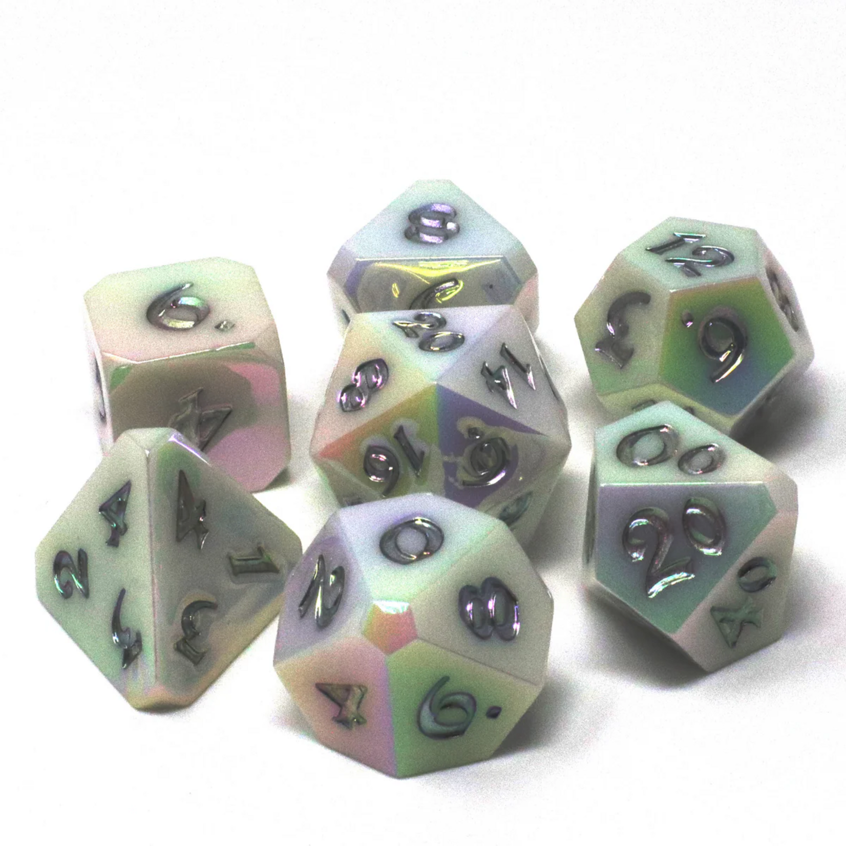 Die Hard Dice Die Hard Silver Lining White Prismatic w/ Silver RPG Polyhedral 7 die set